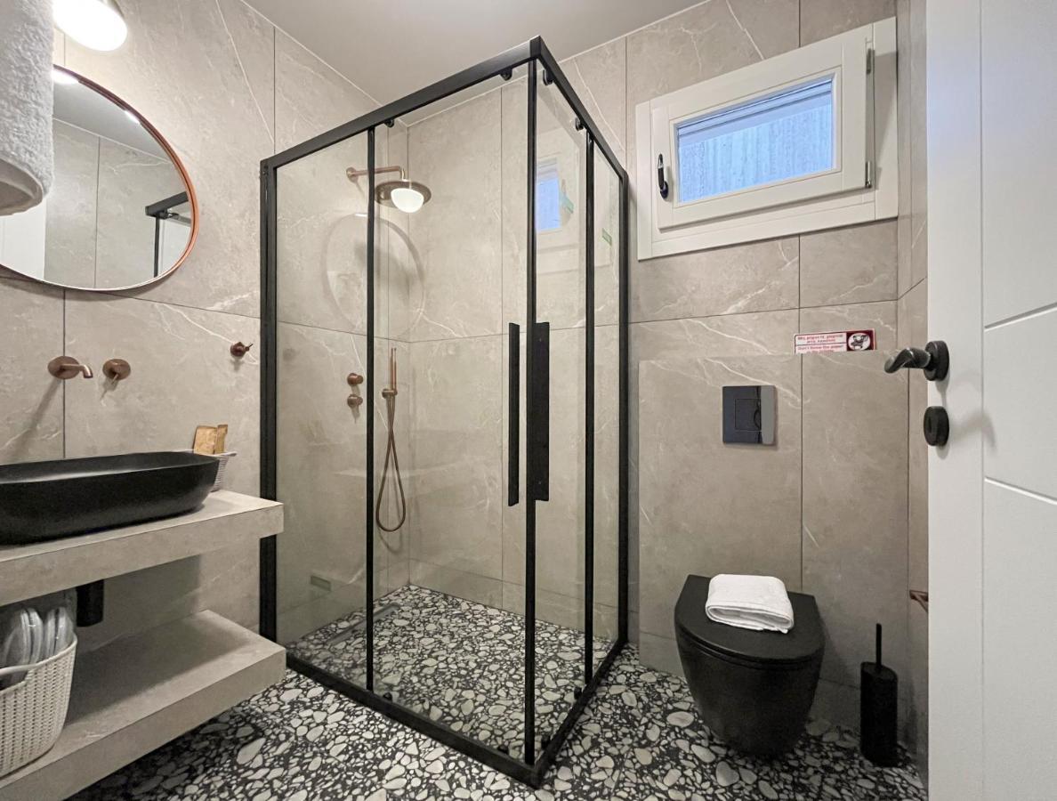 Chelmis Sea Front Apartments - Atlantis Argostolion Exterior foto
